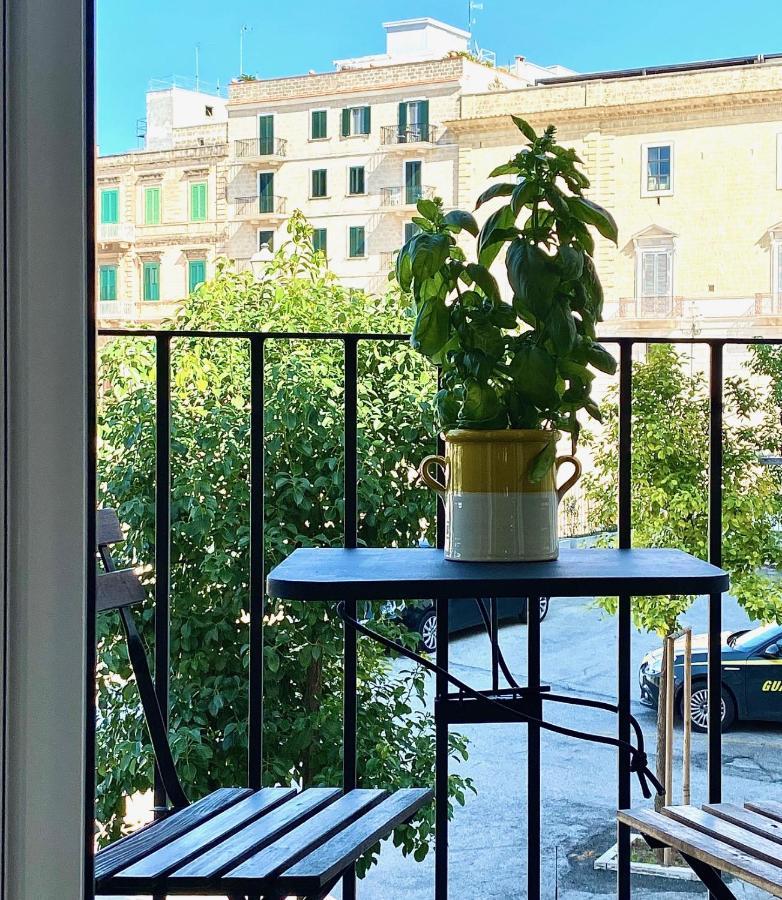 B&B Al Vico Трани Экстерьер фото