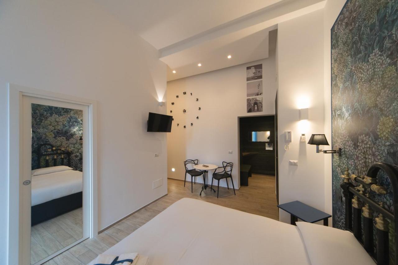 B&B Al Vico Трани Экстерьер фото